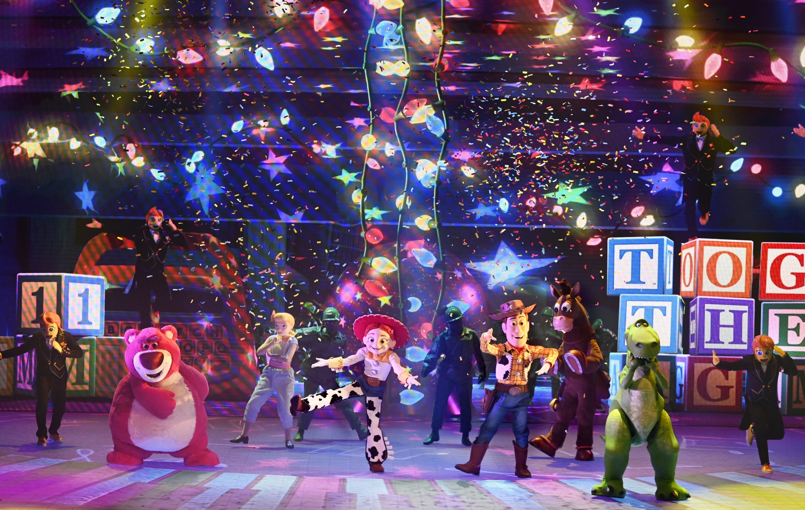 Disneyland Paris Unveils its Brand-New Immersive Show “Together: a Pixar Musical Adventure” in the Presence of Fleur East, Michelle Heaton and Jake Quickenden Ahead of its Official Launch on July 15<sup>th</sup>