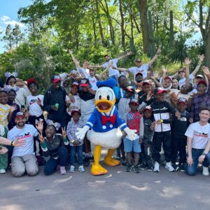 ANNIVERSAIRE DE DONALD : LES DUCK RACES DES CASTS MEMBERS