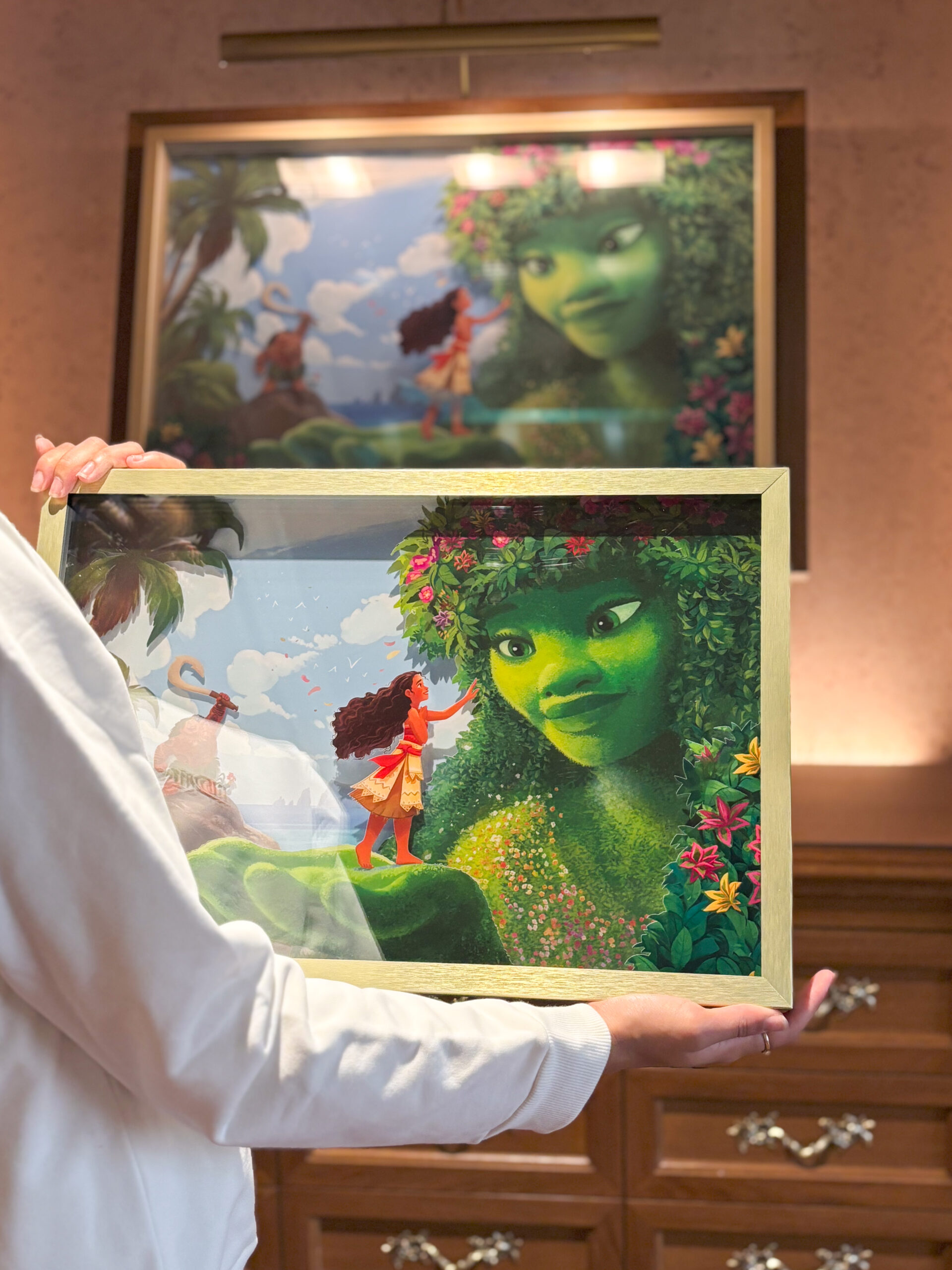 Ramenez la magie de Disneyland Paris chez vous avec nos œuvres de collection ! 