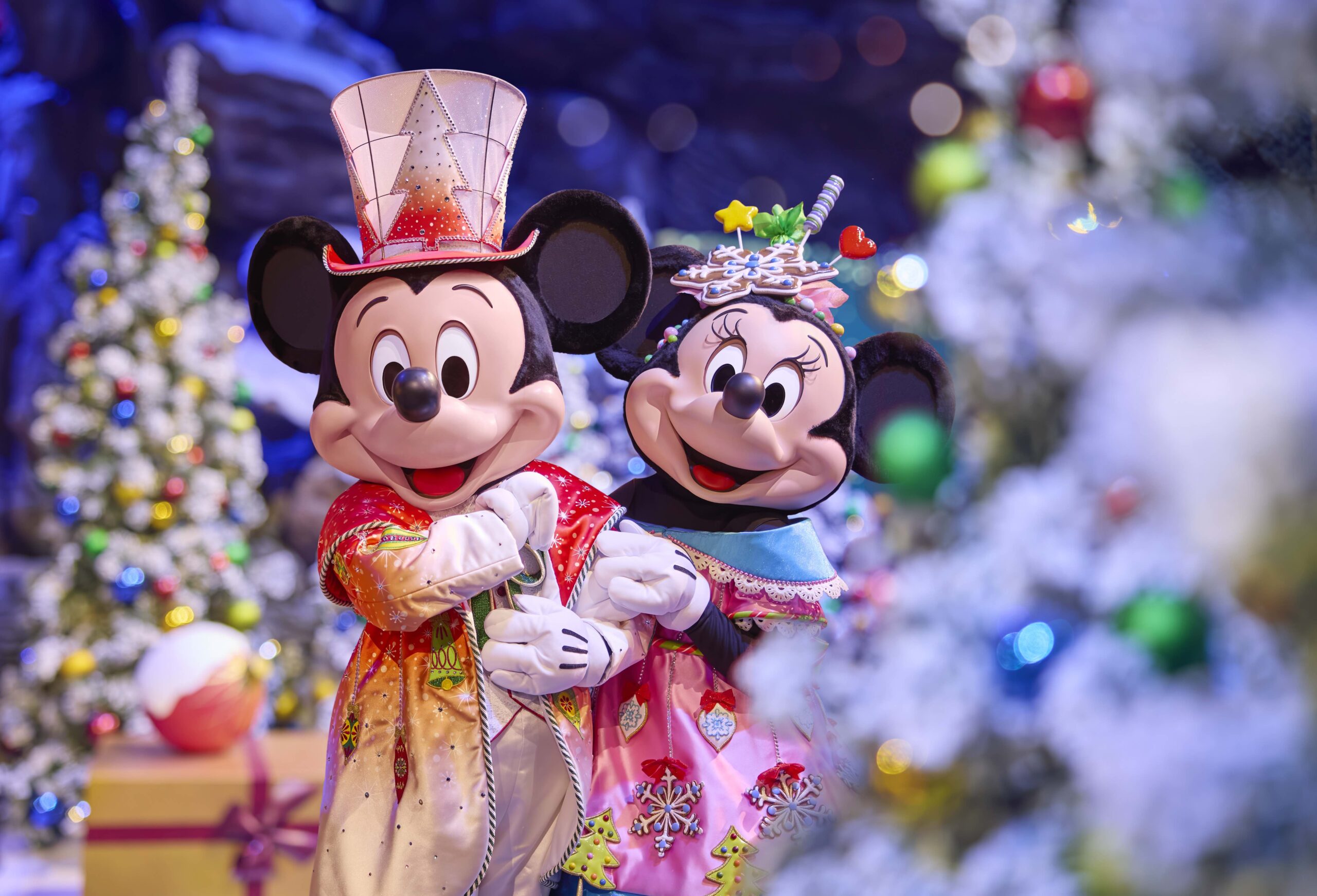 La stagione de Il Magico Natale Disney è arrivata a Disneyland Paris!