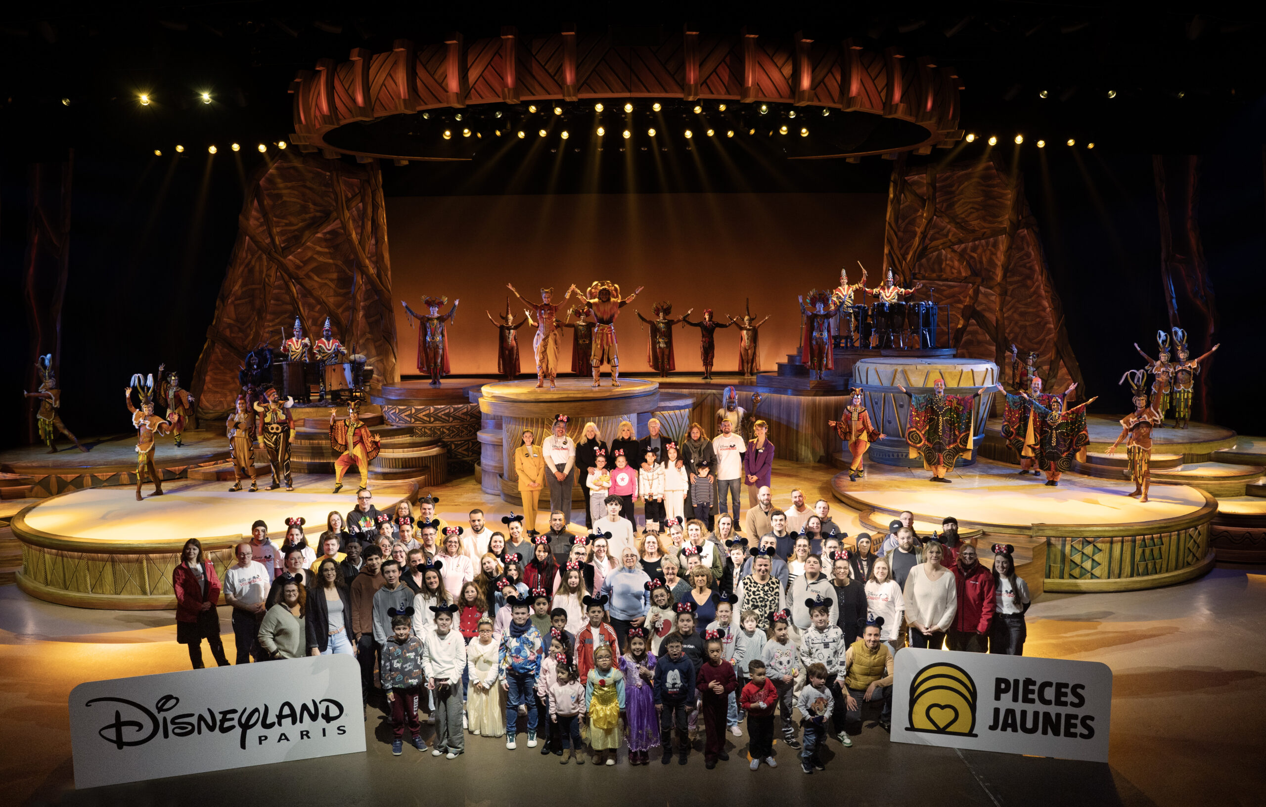 HUNDREDS OF YOUNG HOSPITALIZED SUPER HEROES INVITED TO DISNEYLAND PARIS AS PART OF THE PIÈCES JAUNES CAMPAIGN