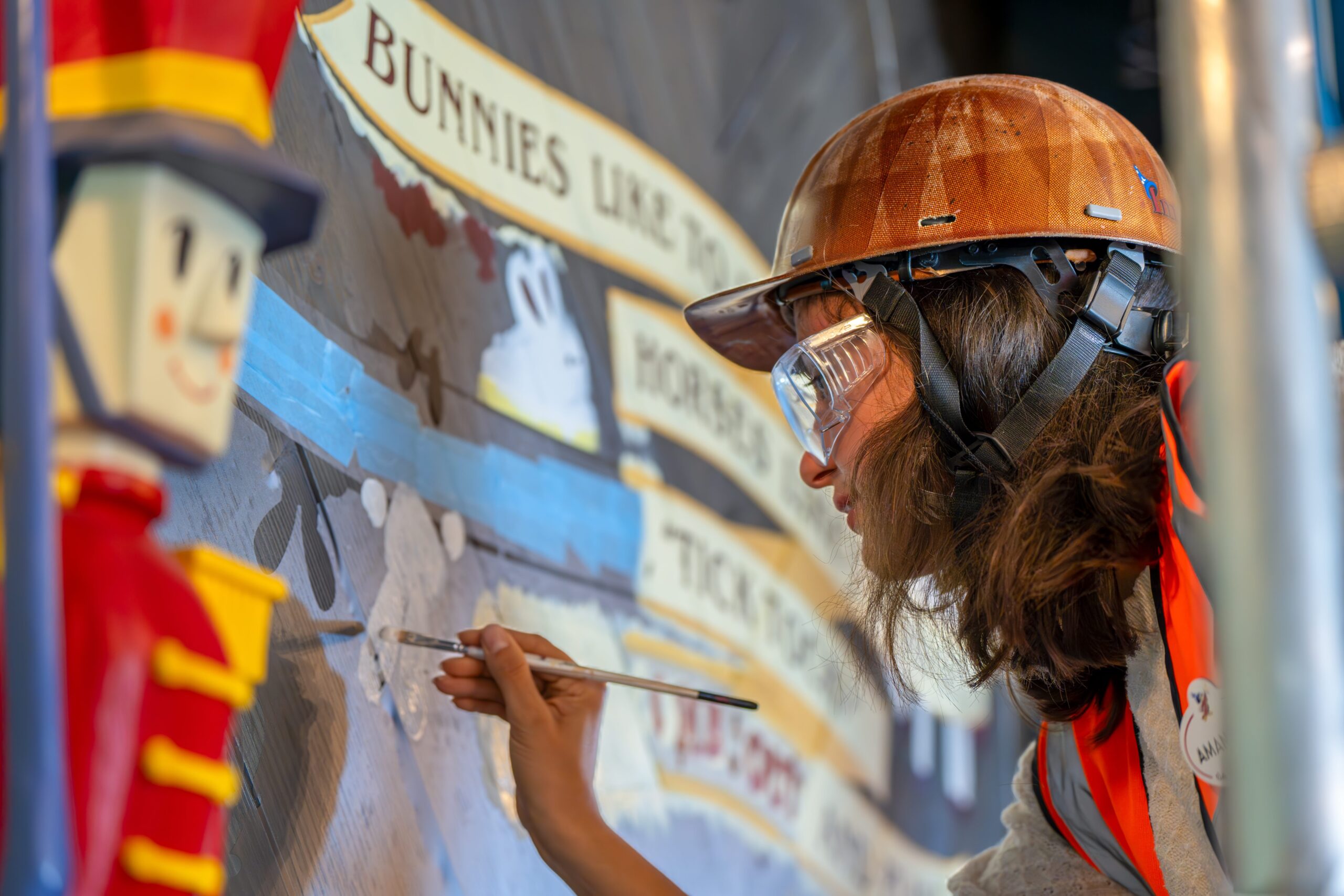 À LA DÉCOUVERTE DES NOMBREUX DÉTAILS D’ARENDELLE BOUTIQUE À WORLD OF FROZEN