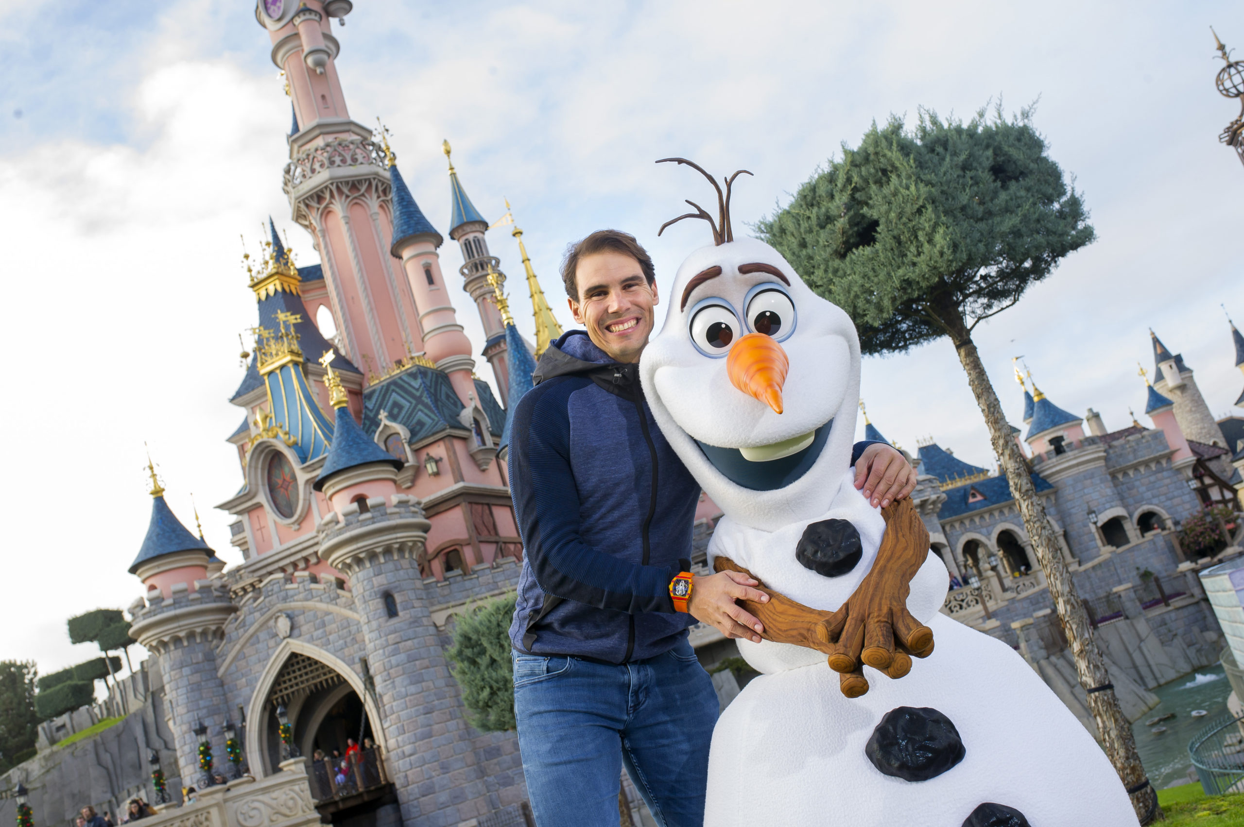 Rafael Nadal célèbre sa dernière victoire à Disneyland® Paris