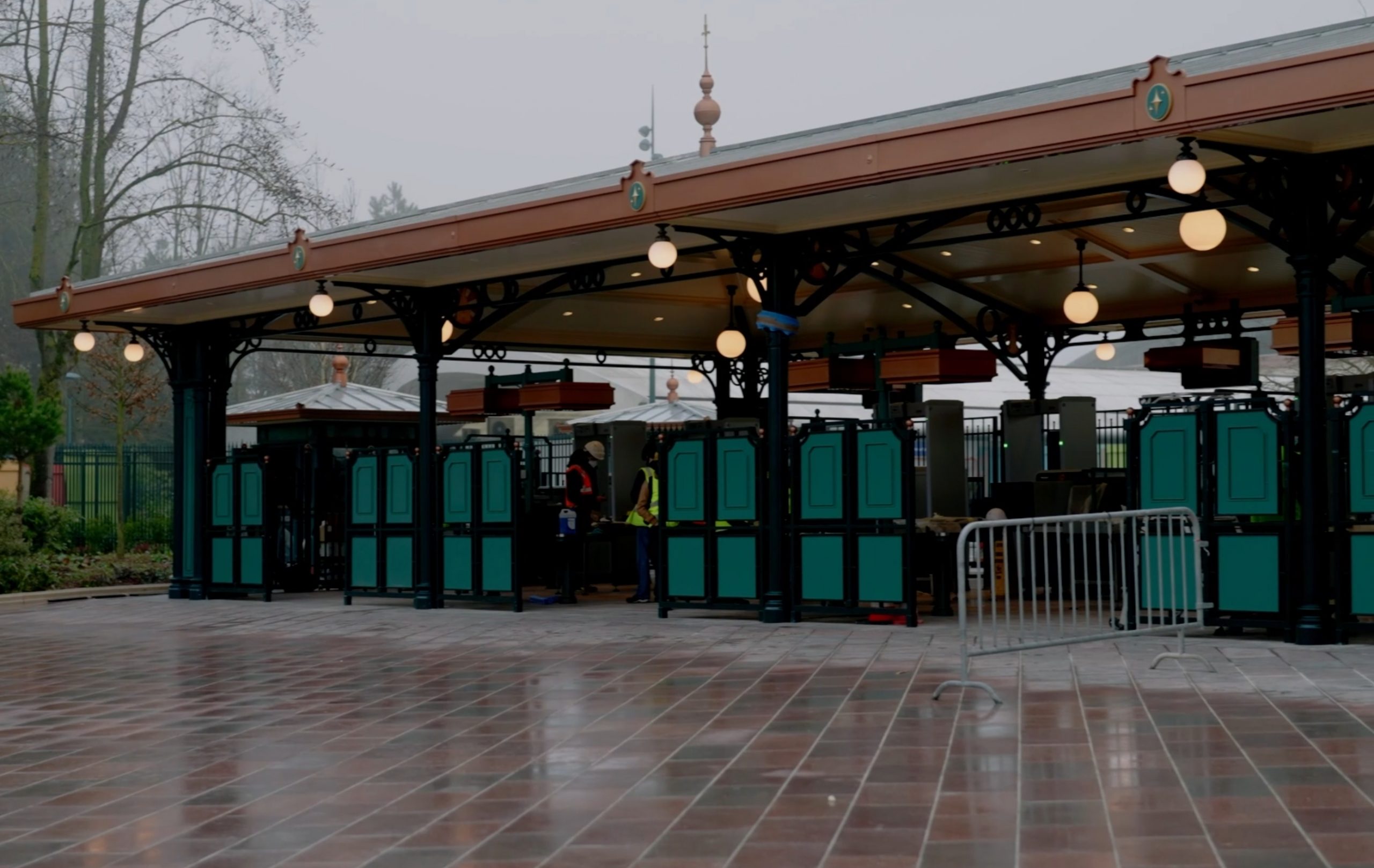 Vers une meilleure expérience d’accueil au niveau de l’esplanade des Parcs Disney