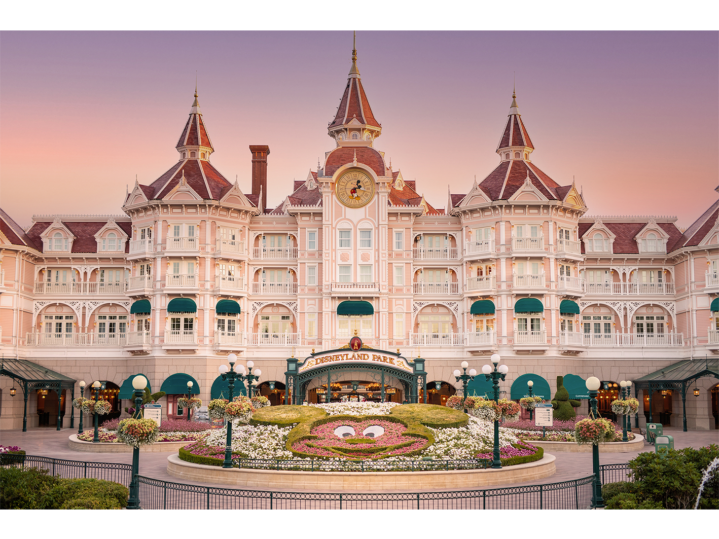 Discovering Magic Tour du Disneyland Hotel
